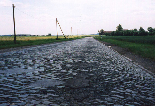 Östtysk länsväg